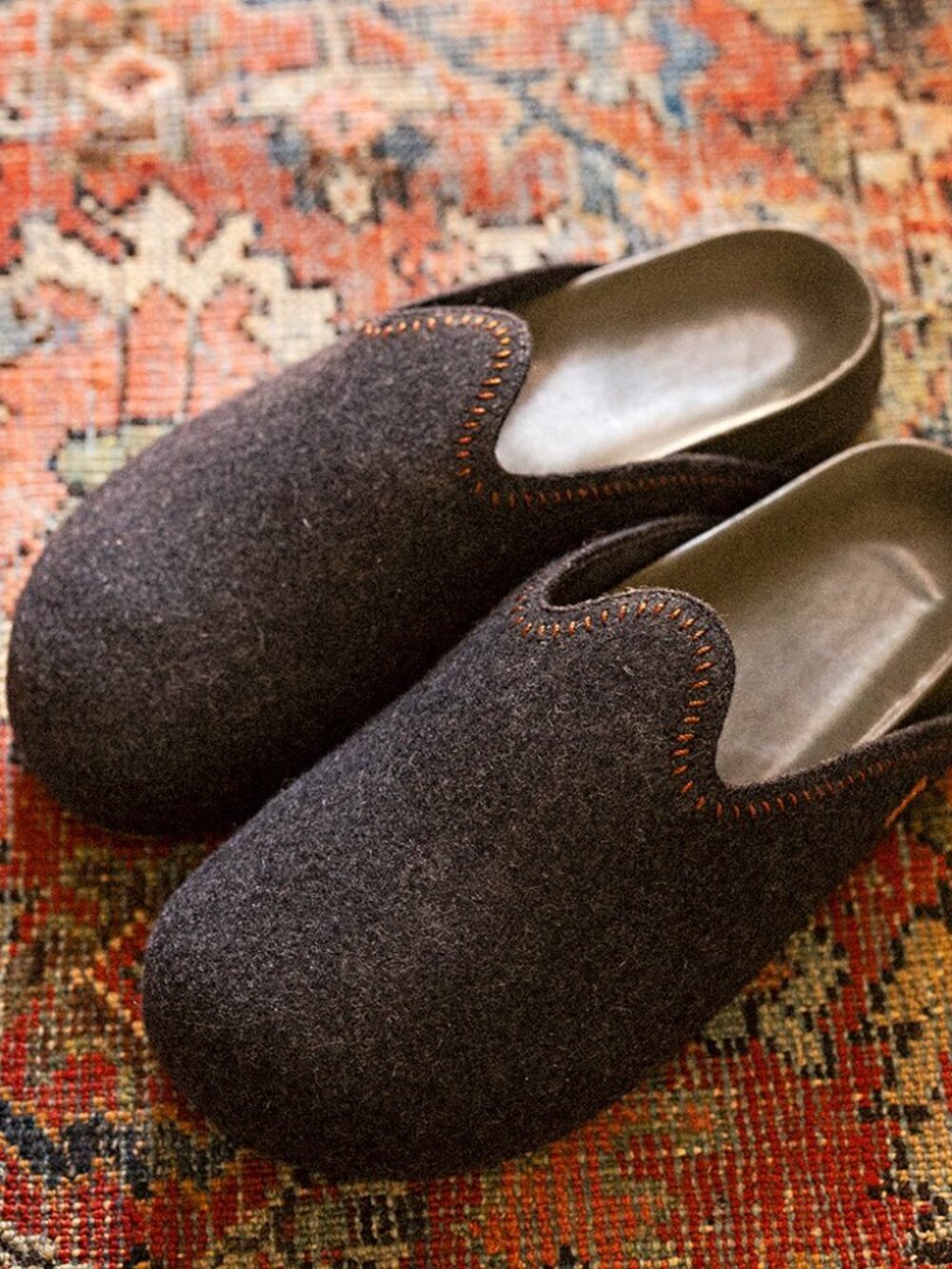 Commbi The Woolie Burro in Charcoal, Size 7 Women